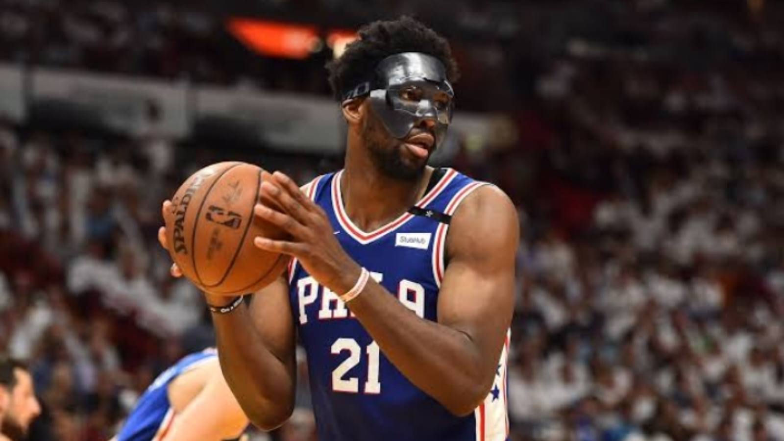 “Real life superman” Joel Embiid shows immense courage after being smashed in the face brutally during Heat vs Sixers Game 5