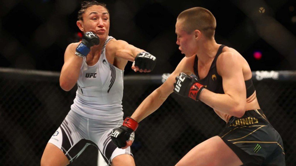 Carla Esparza vs Rose Namajunas at UFC 274