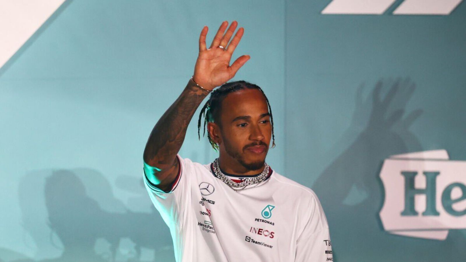 Lewis Hamilton lashes out against US’ latest Supreme Court decision to snatch away rights of women