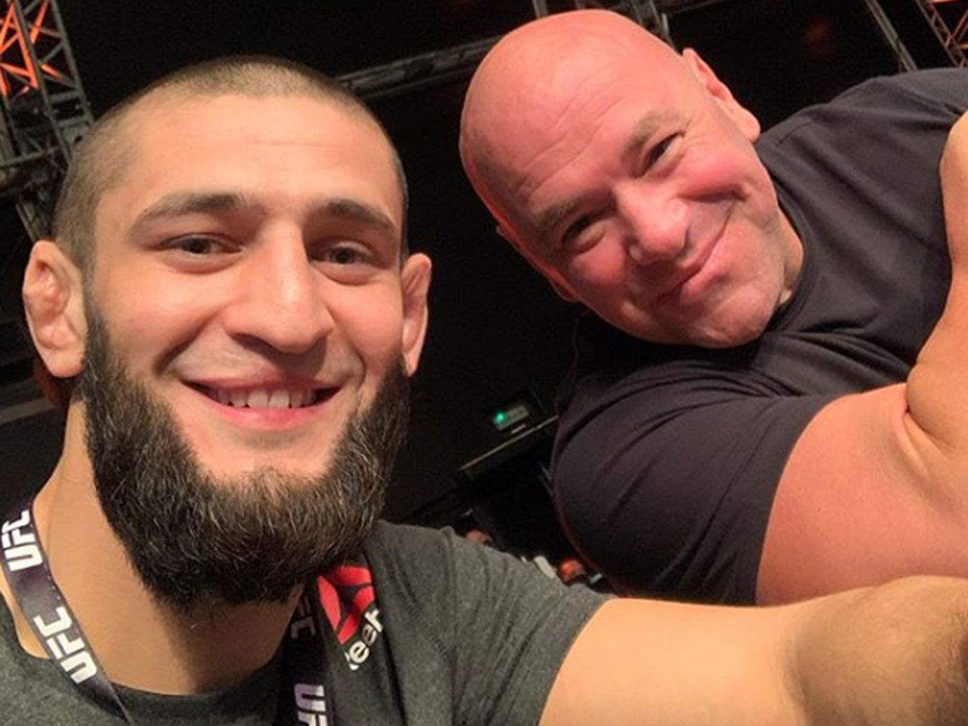 “An absolute FREAK of nature,” Dana White reacts to Khamzat Chimaev’s killer finish over Kevin Holland at UFC 279