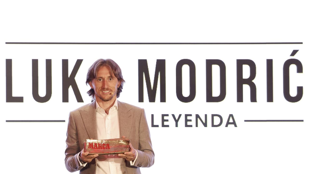 “Real Madrid means everything for me”- Luka Modric reacts after winning the Marca Leyenda award