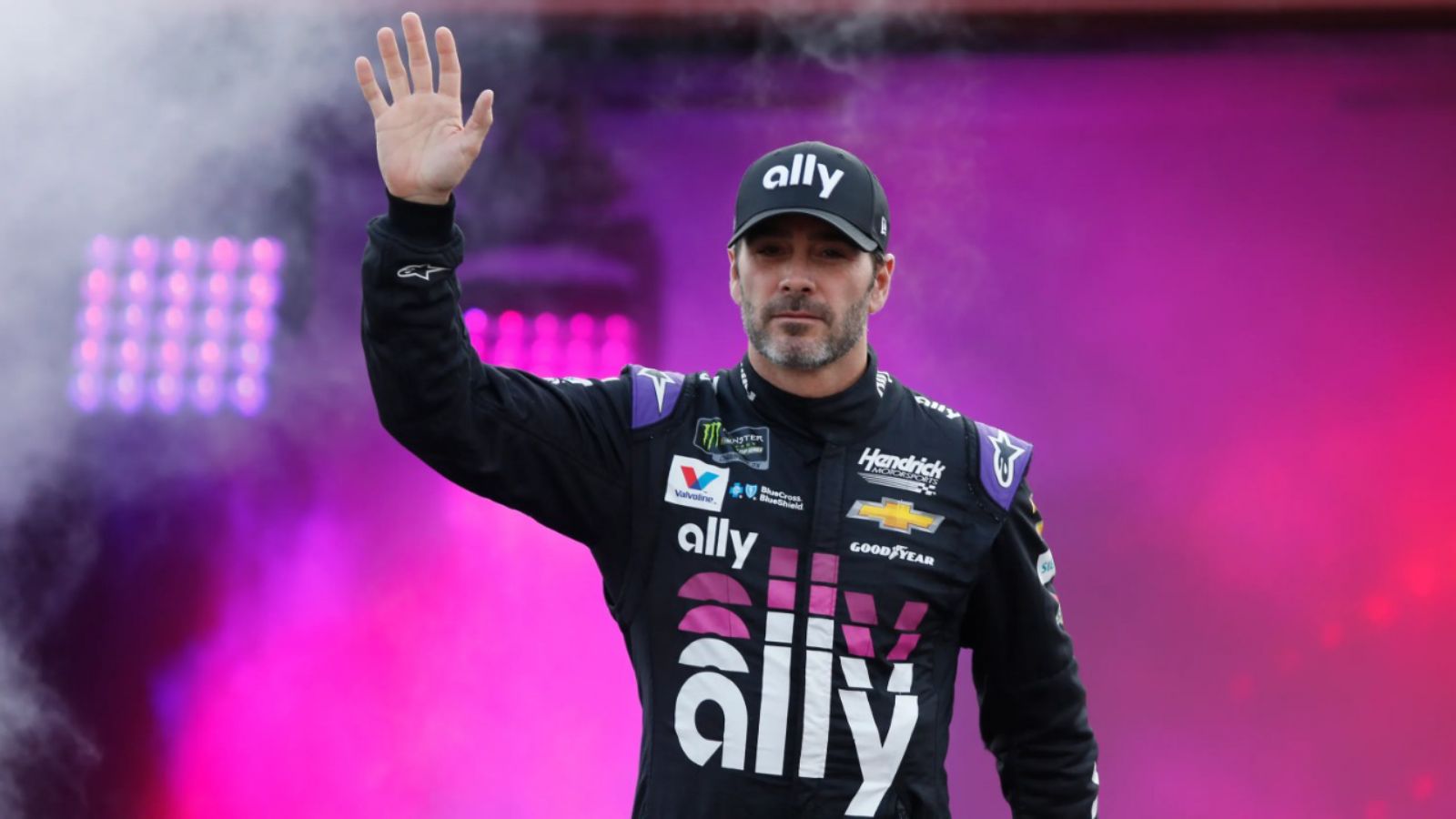 “It sucked racing against him,” Former NASCAR Cup Series Champion gives his honest opinion on racing Jimmie Johnson