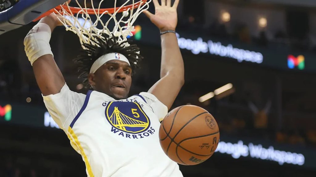 Kevon Looney Slamming Dallas Mavericks