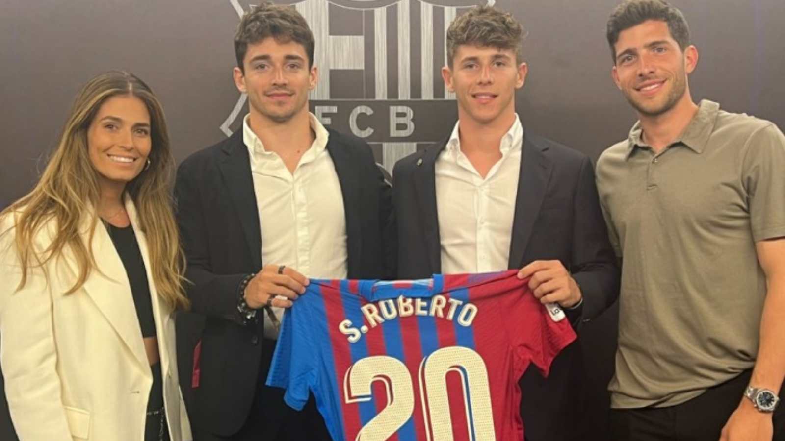 “Carlos Sainz won’t be happy,” Charles Leclerc visits Camp Nou to attend Barcelona’s last game of the season