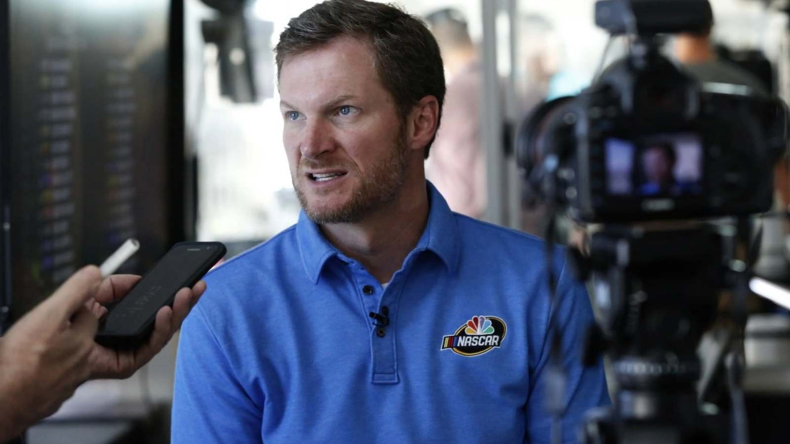 “Hell, our guys were running into each other,” Dale Earnhardt Jr. is frustrated by JRM drivers’ performance against Ty Gibbs in the Xfinity finale