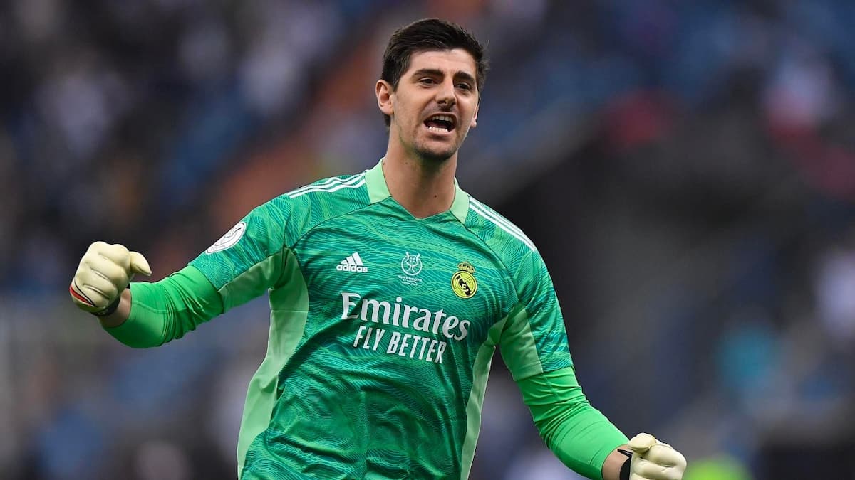 “Thibaut Courtois, that’s it, that’s the tweet”- Twitter reacts as Courtois singlehandedly rescues Real Madrid to their 14th Champions League glory