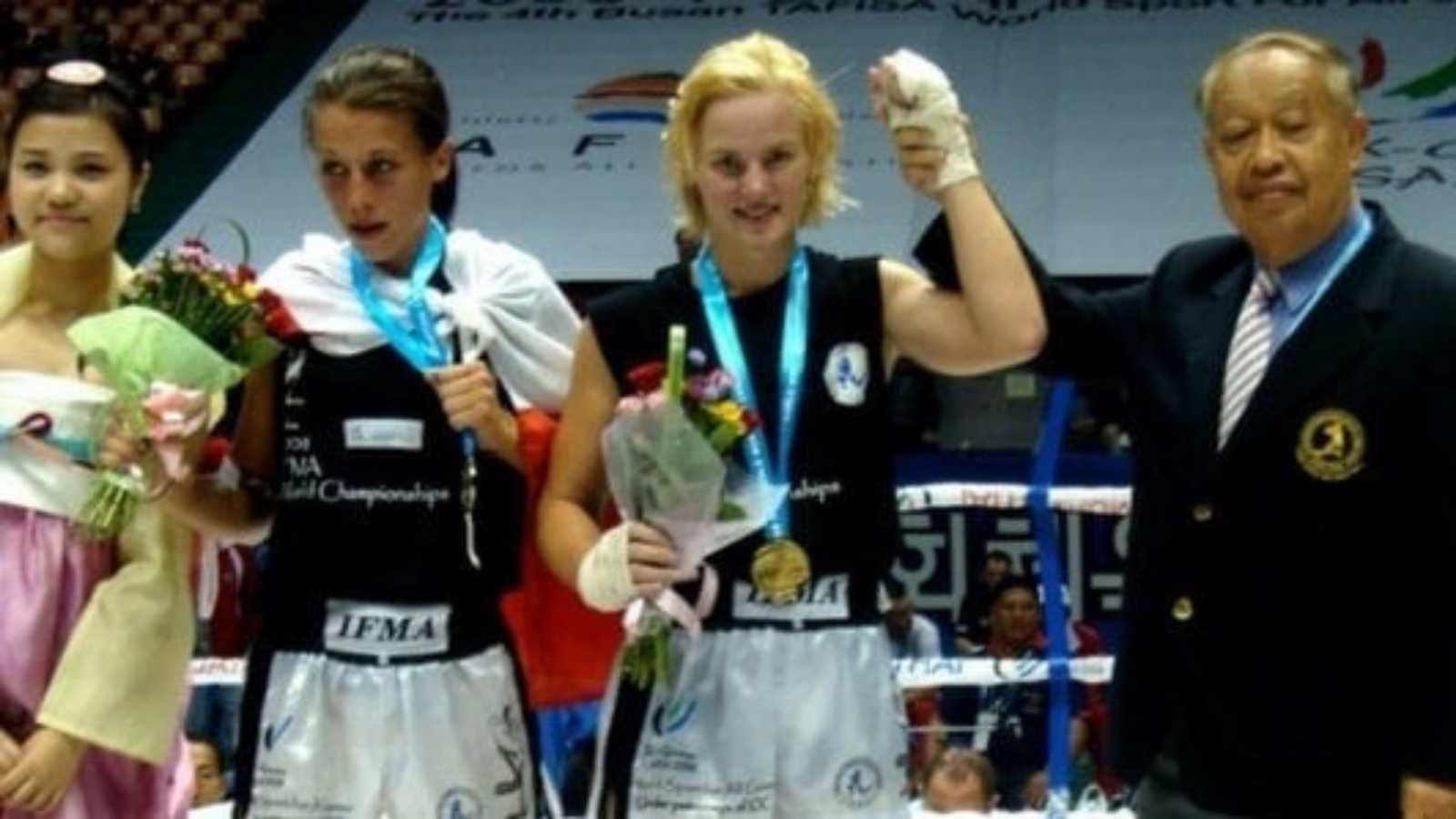 WATCH: Valentina Shevchenko and Joanna Jedrzejczyk’s battle in Muay Thai from 2006