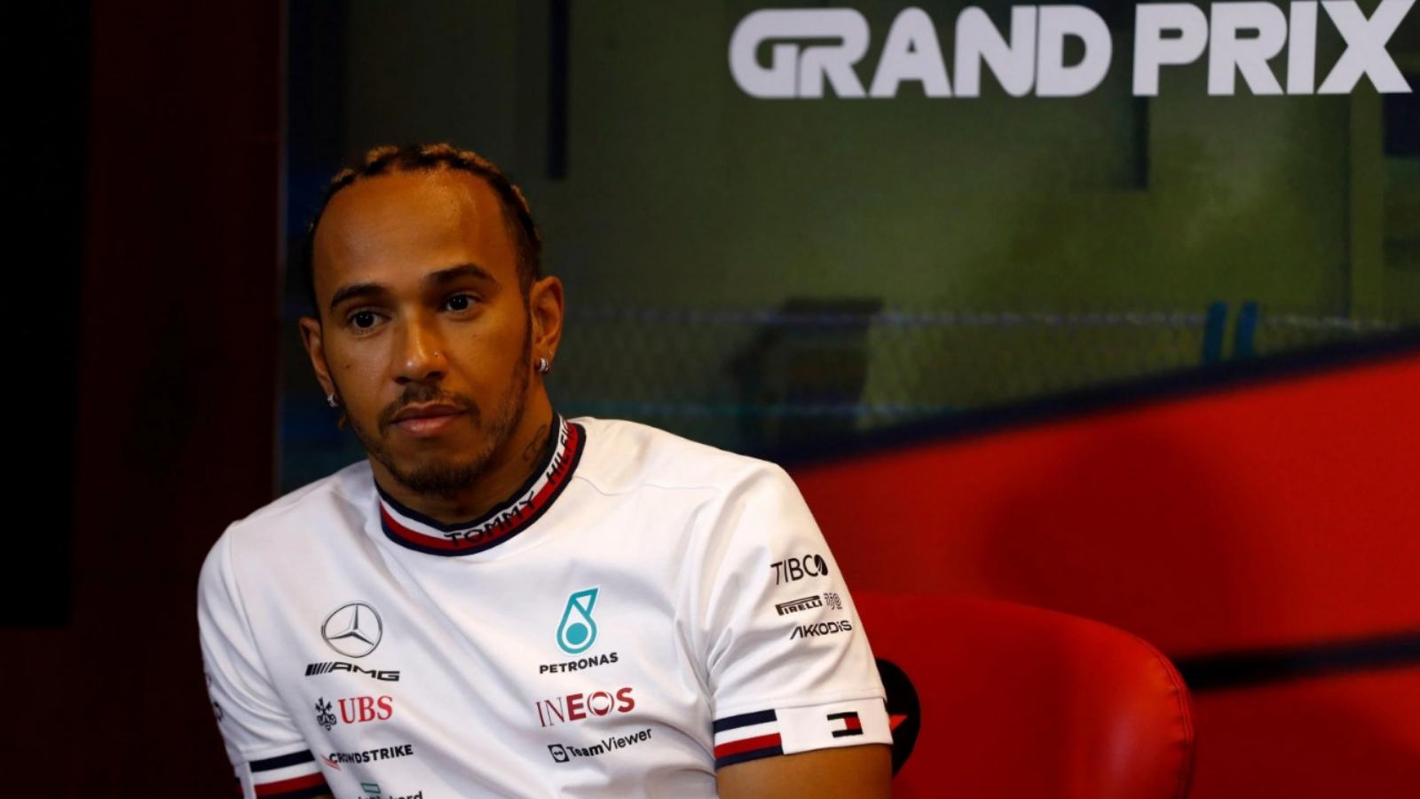 Azerbaijan GP: “The car is bouncing like crazy,” Lewis Hamilton opines on a tough qualifying session