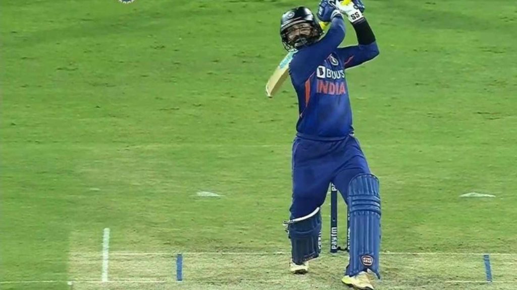 Dinesh Karthik