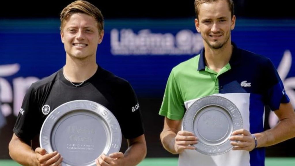 Tim van Rijthoven and Daniil Medvedev