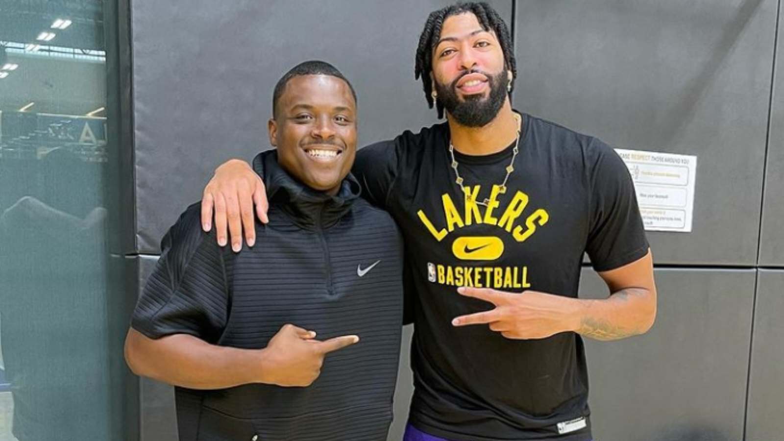 “That’s what being LeBron James’ teammate does to you” Anthony Davis rushes to gym after having to ‘SHOW OFF’ haven’t-touched-basketball attitude