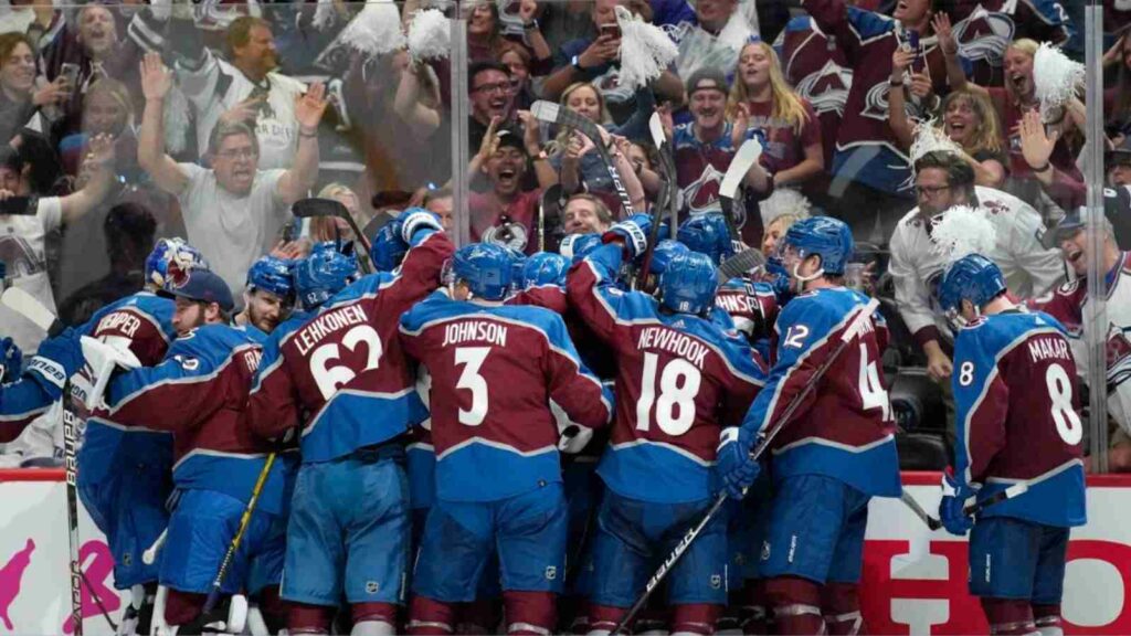 Colorado Avalanche beats Tampa Bay Lightning in Game 1 of 2022 Stanley Cup Finals