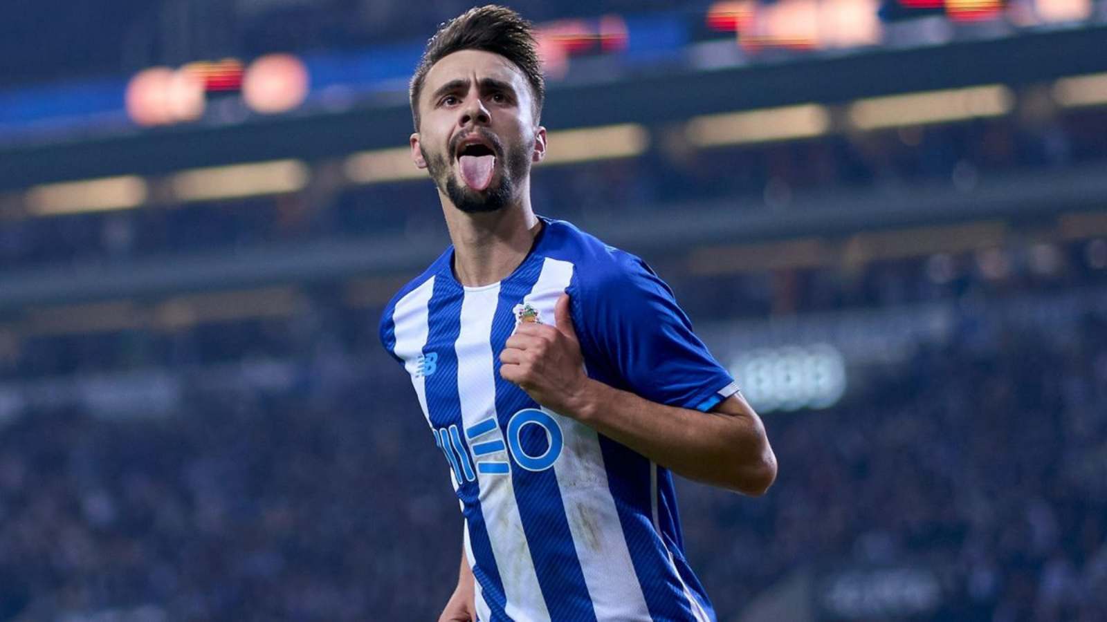 Official: Arsenal sign Porto midfielder Fabio Viera for €35 million + add ons