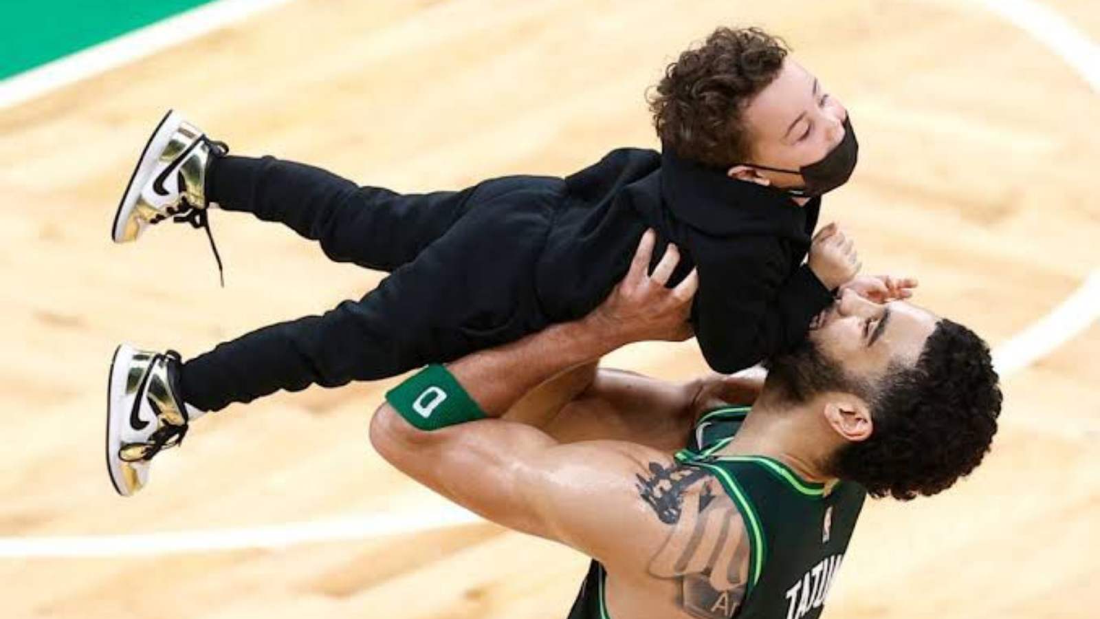 “My daddy is an avenger” Deuce in utter disbelief as Jayson Tatum rocks Iron Man pose in Game 6 