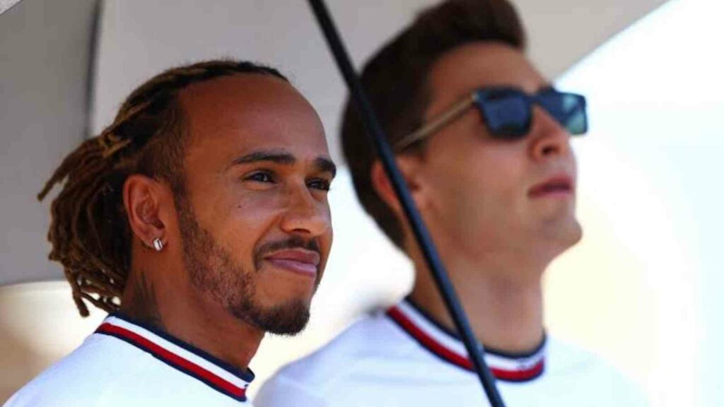 Mercedes drivers Lewis Hamilton(on the left) and George Russell(on the right)