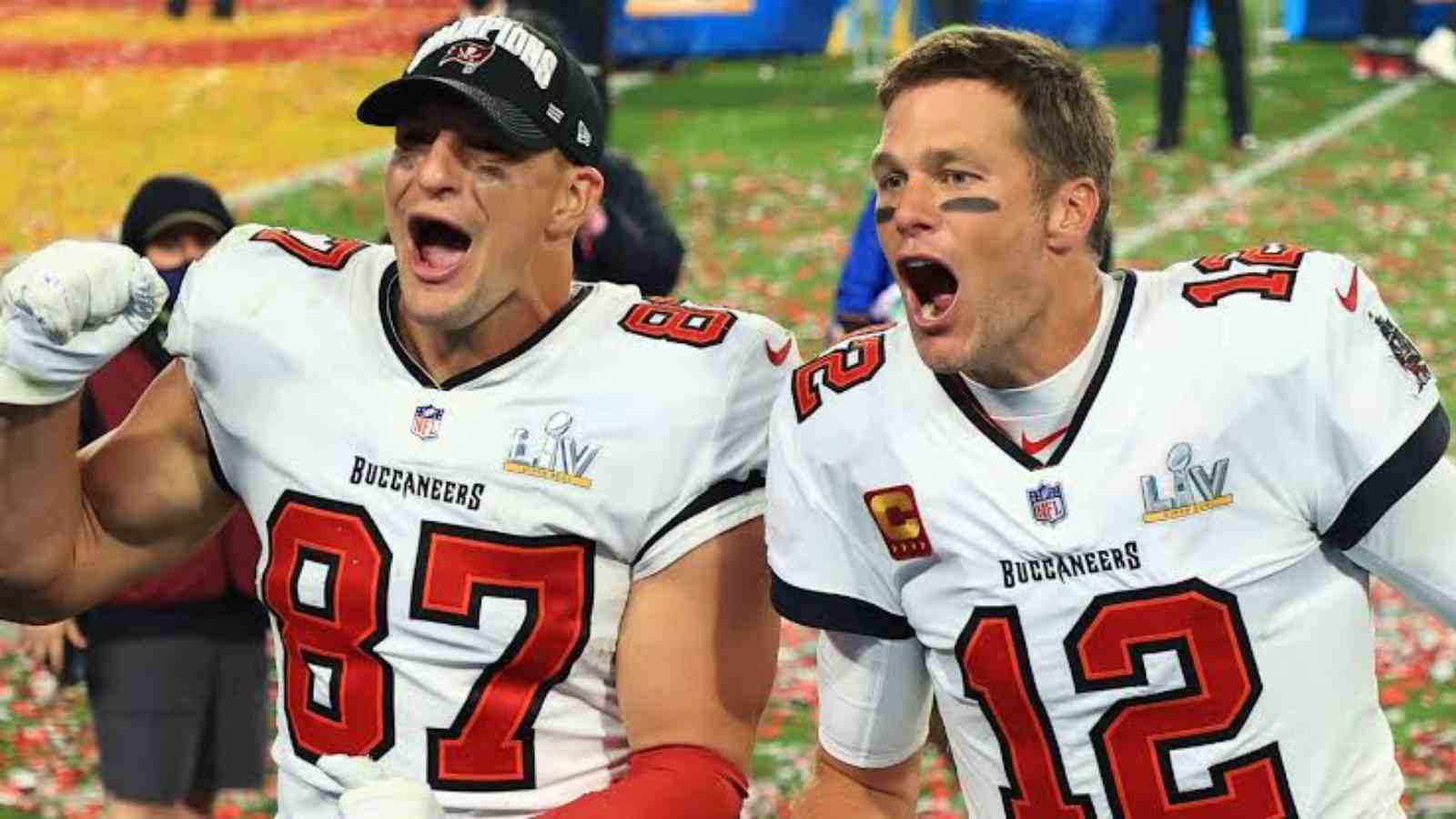 “Teammate, friend and brother” Tom Brady gets emotional about former teammate Rob Gronkowski’s retirement