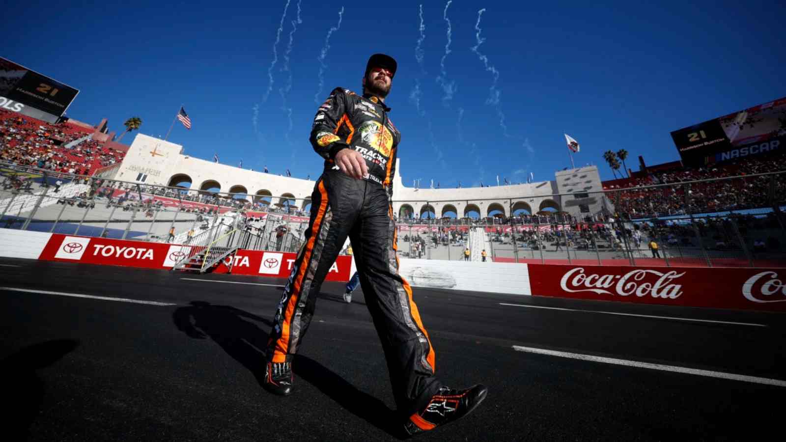 “I will be back in the 19 next year,” Martin Truex Jr. ends long speculation as he extends his JGR contract one more year  