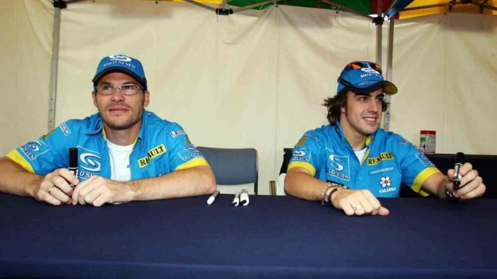 Jacques Villeneuve (Left) & Fernando Alonso (Right)