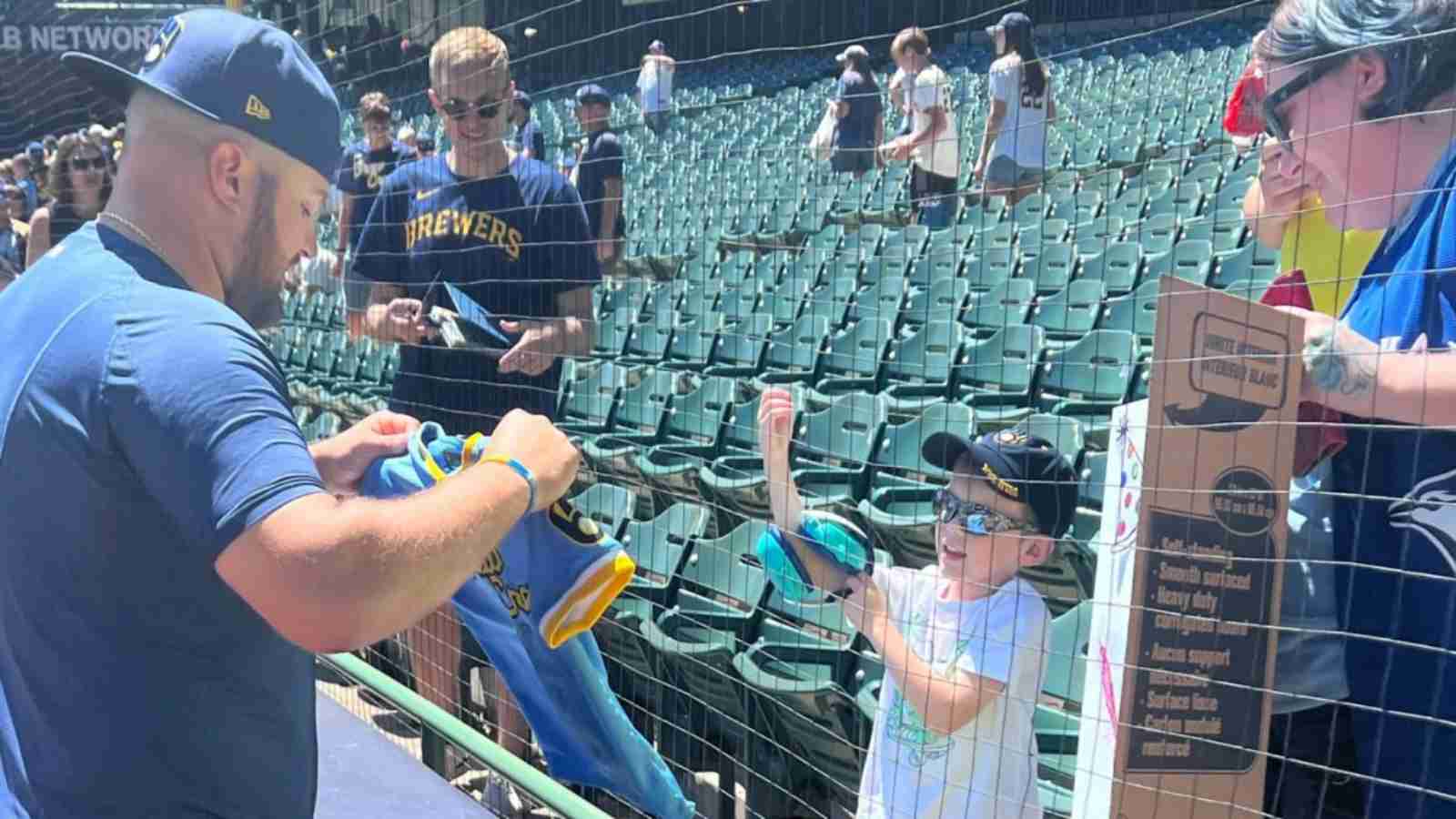 “Gave me something special”: Rowdy Tellez constructing perfect road trip for his 5-year-old fan