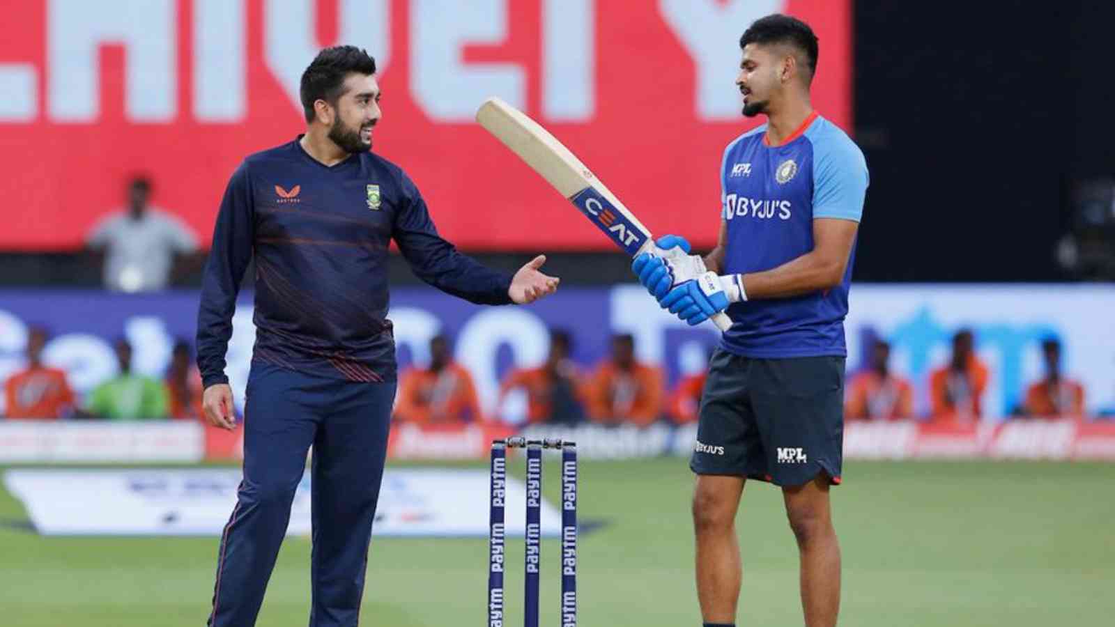 “Asked Shreyas Iyer for his bat so he could stop hitting 6s”- Tabraiz Shamsi promises to get prepared next time