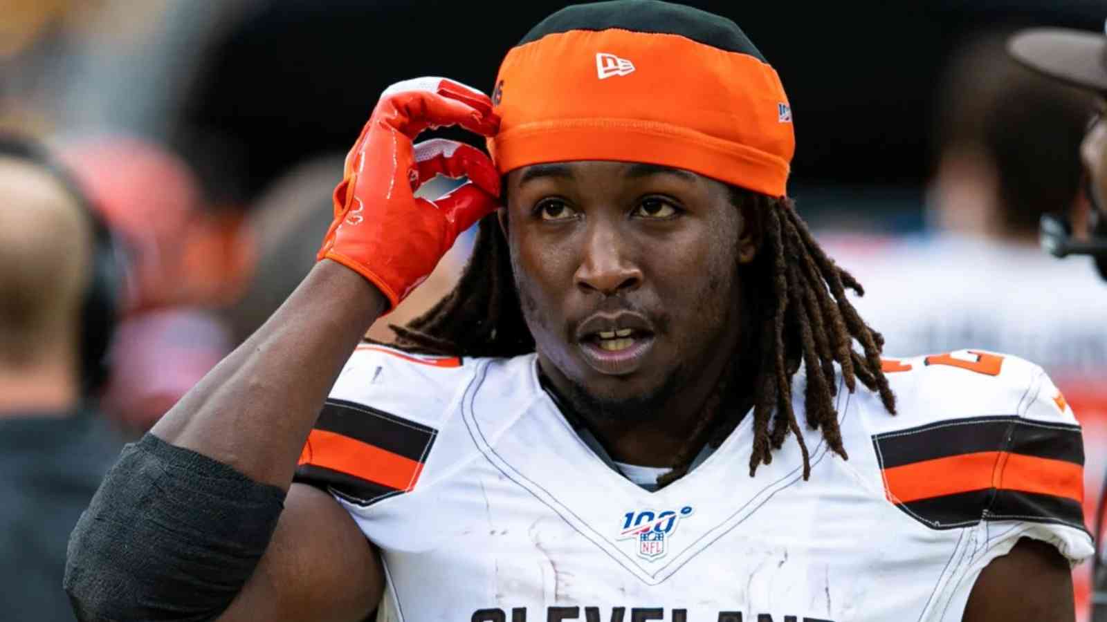 “I want OUT”: Cleveland Browns face yet another setback as Pro Bowl RB Kareem Hunt demands a trade