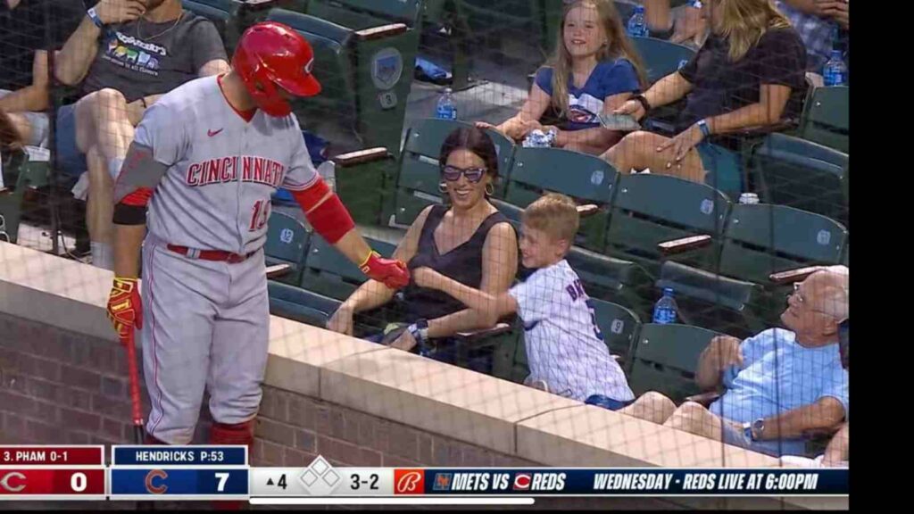 Joey Votto and Cubs fan