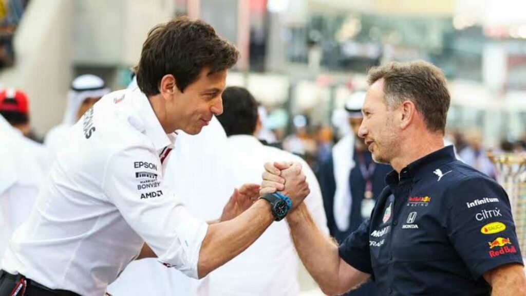 Toto Wolff(on the left) and Christian Horner(on the right)