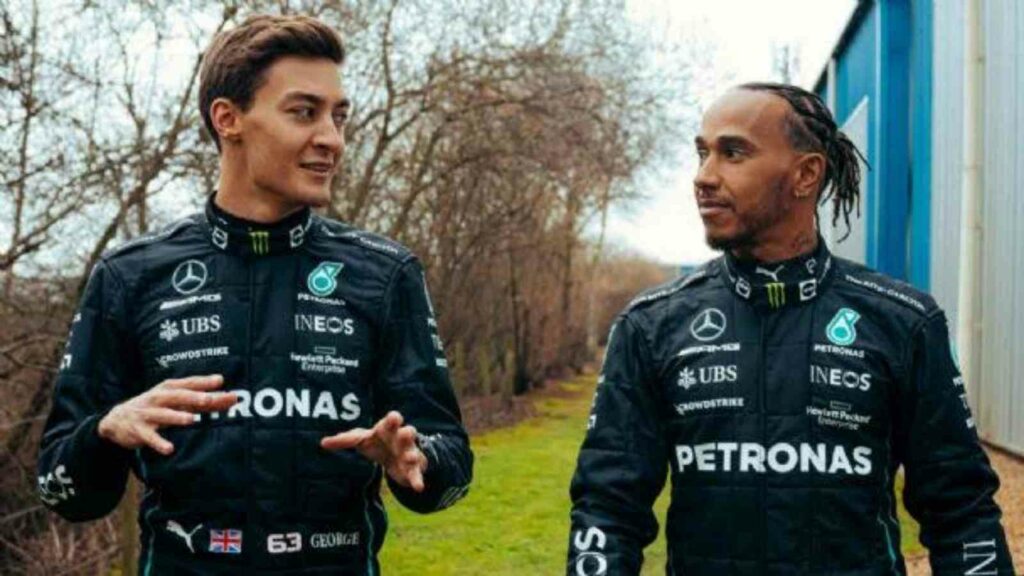 George Russell(on the left) and Lewis Hamilton(on the right)