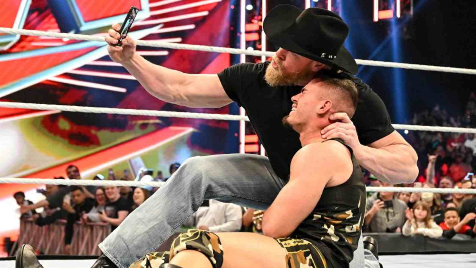 “Probably an hour before” – Theory revealed he got informed of facing Brock Lesnar just in the Nick of the time