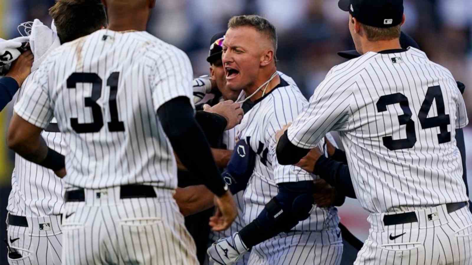 “One of the greatest scandals”: Yankees’ Josh Donaldson gets caught cheating at the plate