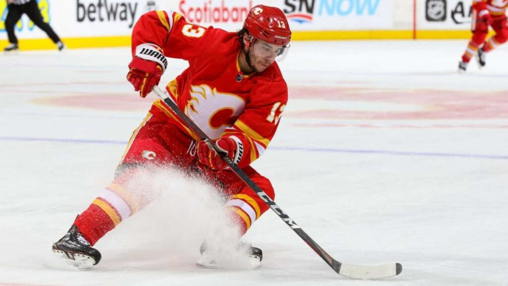 Johnny Gaudreau may sign with the Calgary Flames