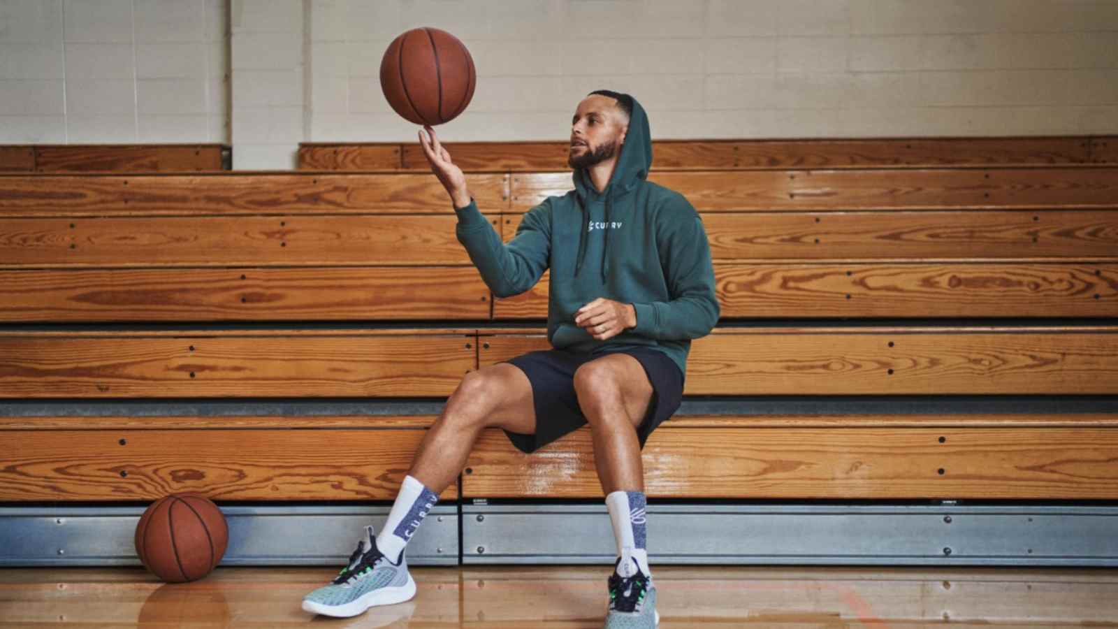 “I want you kids to read your hearts out” Stephen Curry sends encouraging message to kids after helping to build new library