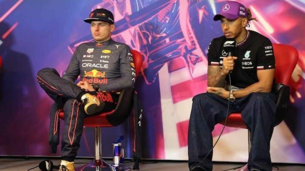 Max Verstappen(on the left) and Lewis Hamilton(on the right)