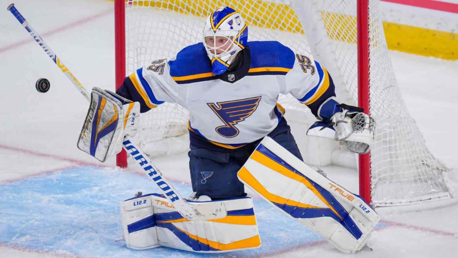 “Very excited about that” – Ville Husso signs three-year contract with Red Wings after trade from Blues