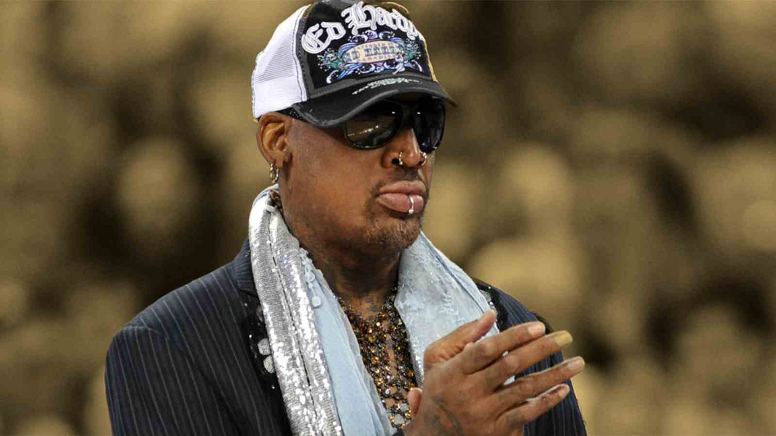 “The only player who could do this” Dennis Rodman refused to pay Doctors $25,000 to keep his X-Rays private after the third time he broke his p*nis