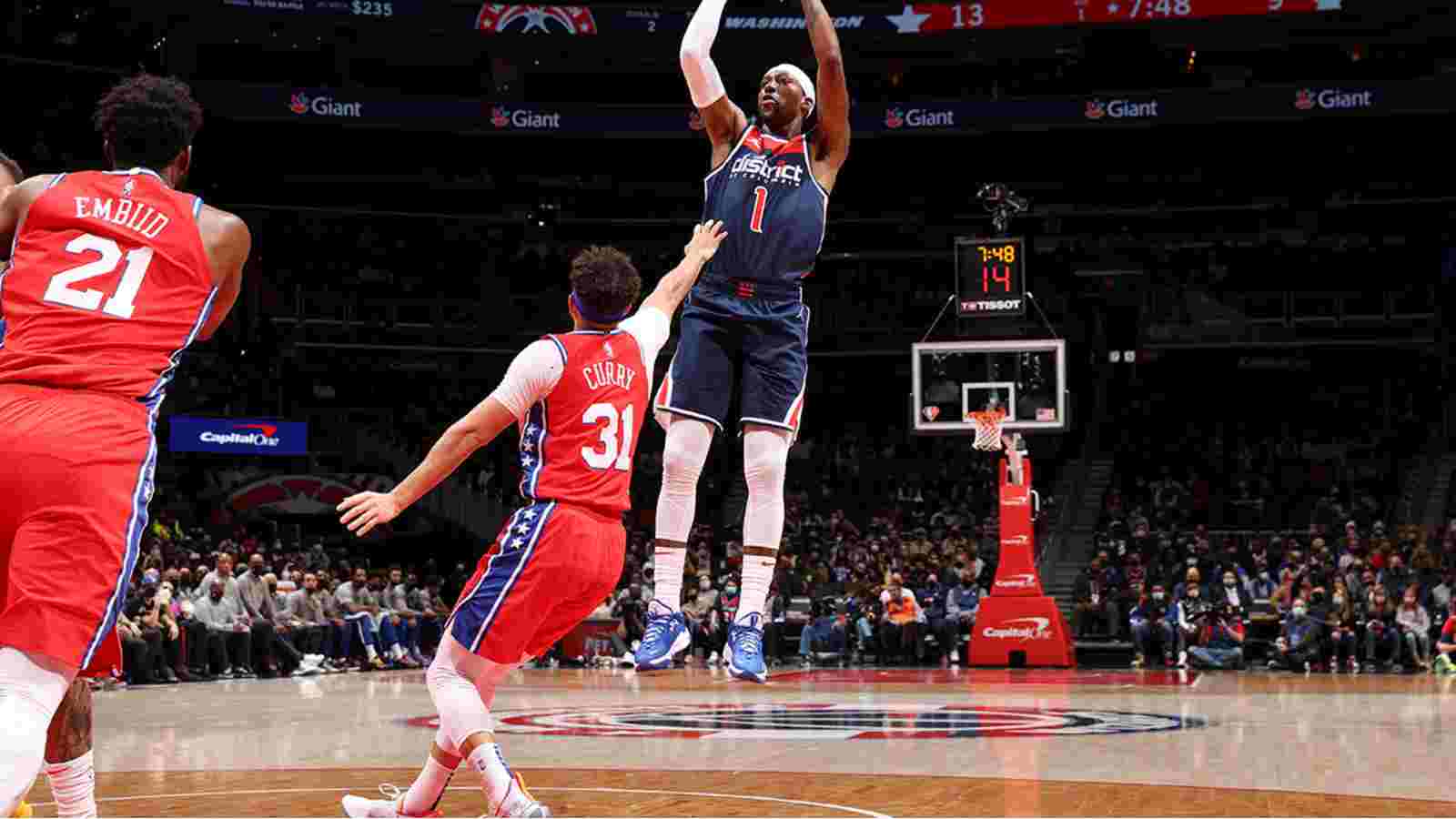 Kentavious Caldwell-Pope shoots a jumper