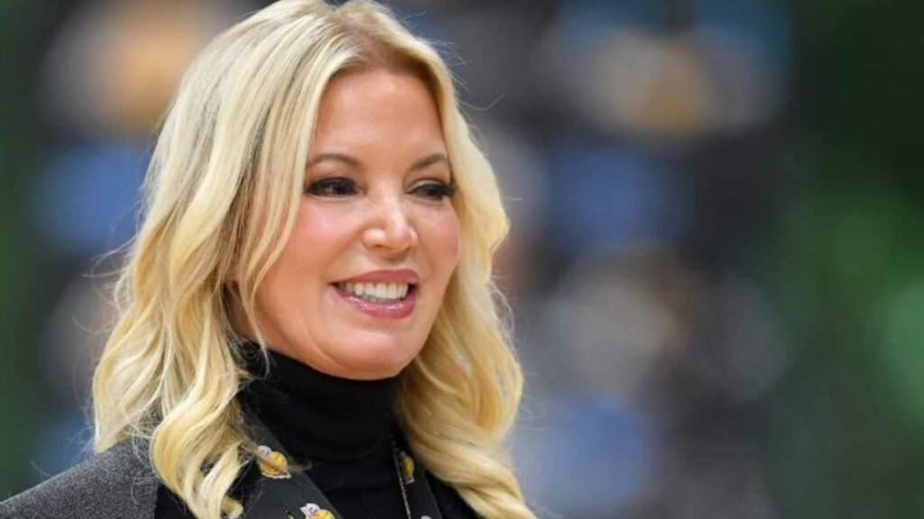 Jeanie Buss