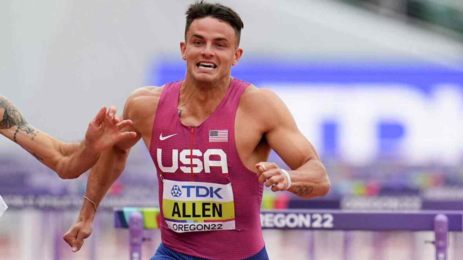 “Better and faster than Tyreek Hill” – NFL fans congratulate Eagles’ Devon Allen on advancing to the 110m hurdles semi-finals at the World Athletics Championships