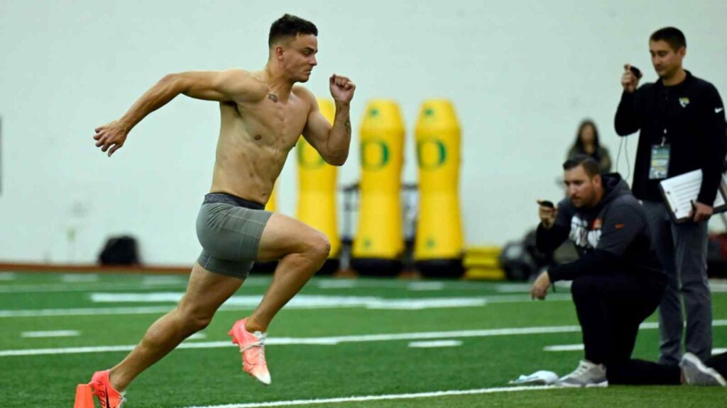 Devon Allen at the 2022 Oregon pro day