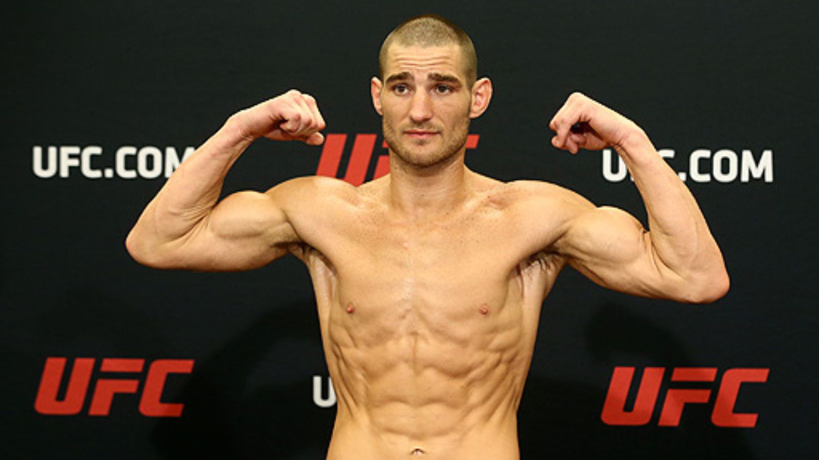 “Chimaev can pull that off,” Sean Strickland picks Khamzat Chimaev to beat Alex Pereira in a 3-round MMA fight