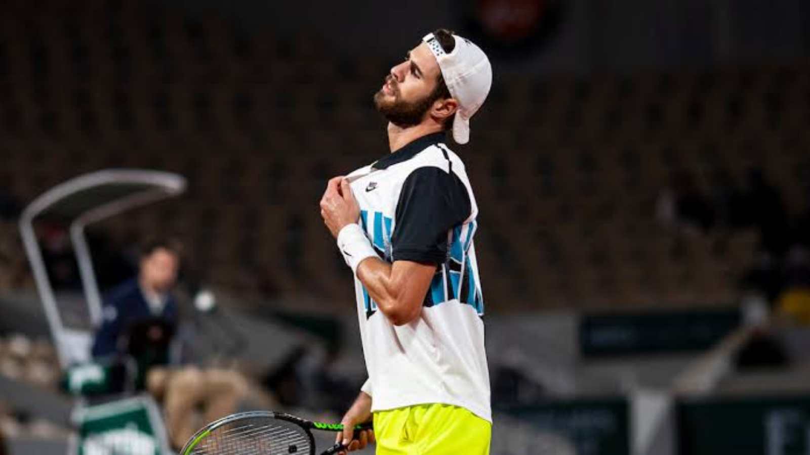 “They pulled everything out of the safe” Karen Khachanov robbed from hotel room in Hamburg