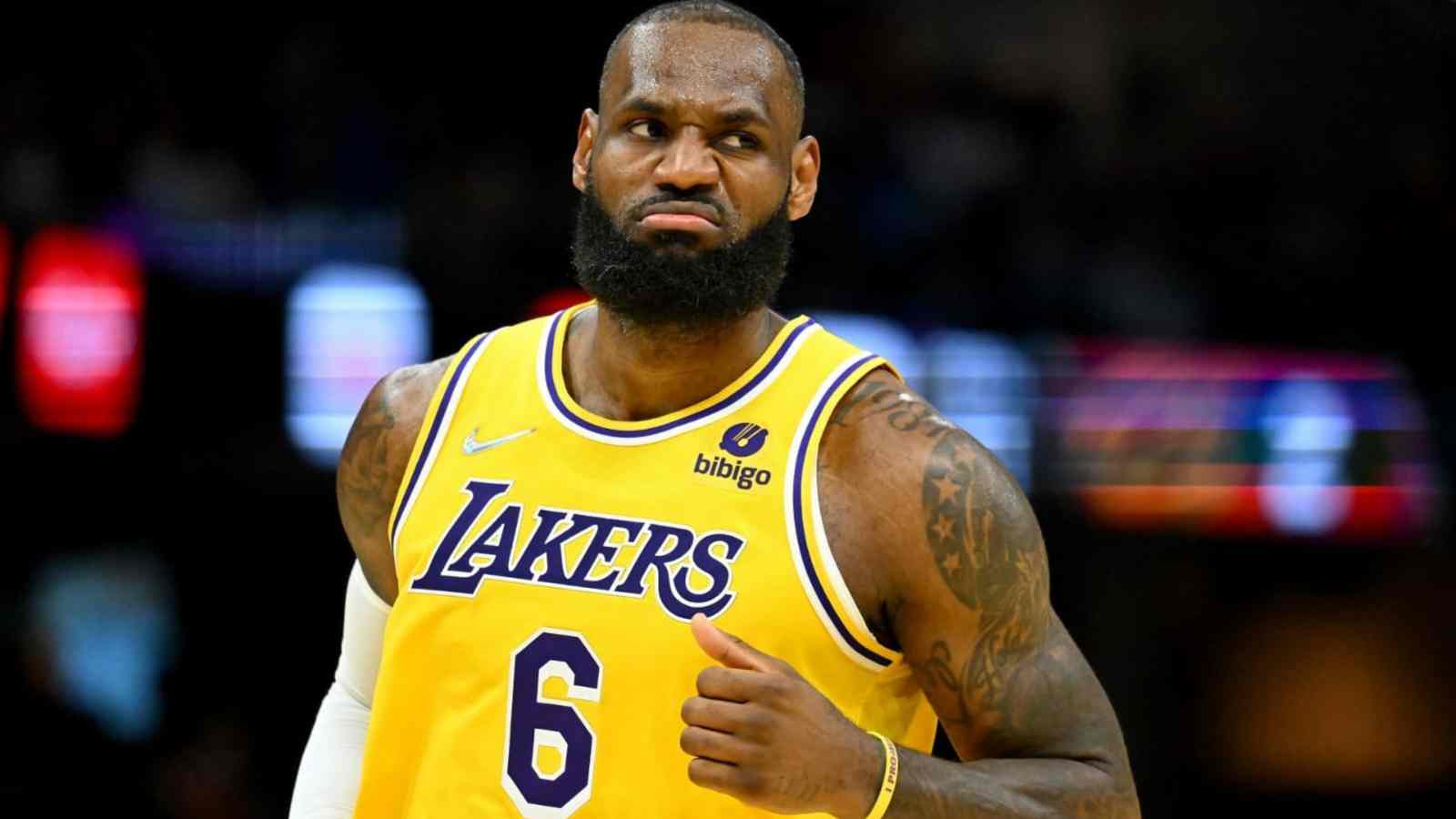 “Making profit off the haters” NBA fans react to billionaire athlete LeBron James files a patent for “Shut Up and Dribble” phrase