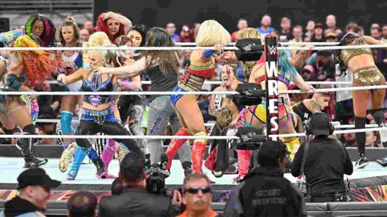 SHOCKING: Several female WWE Superstars reportedly frustrated with Vince McMahon