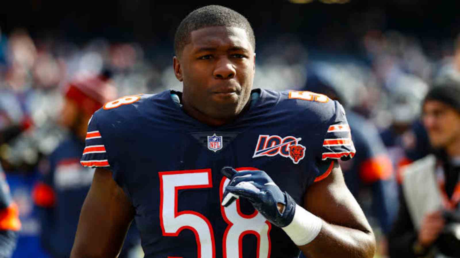 “No option but to wait”: Chicago Bears Roquan Smith to hold out of camp because of this reason