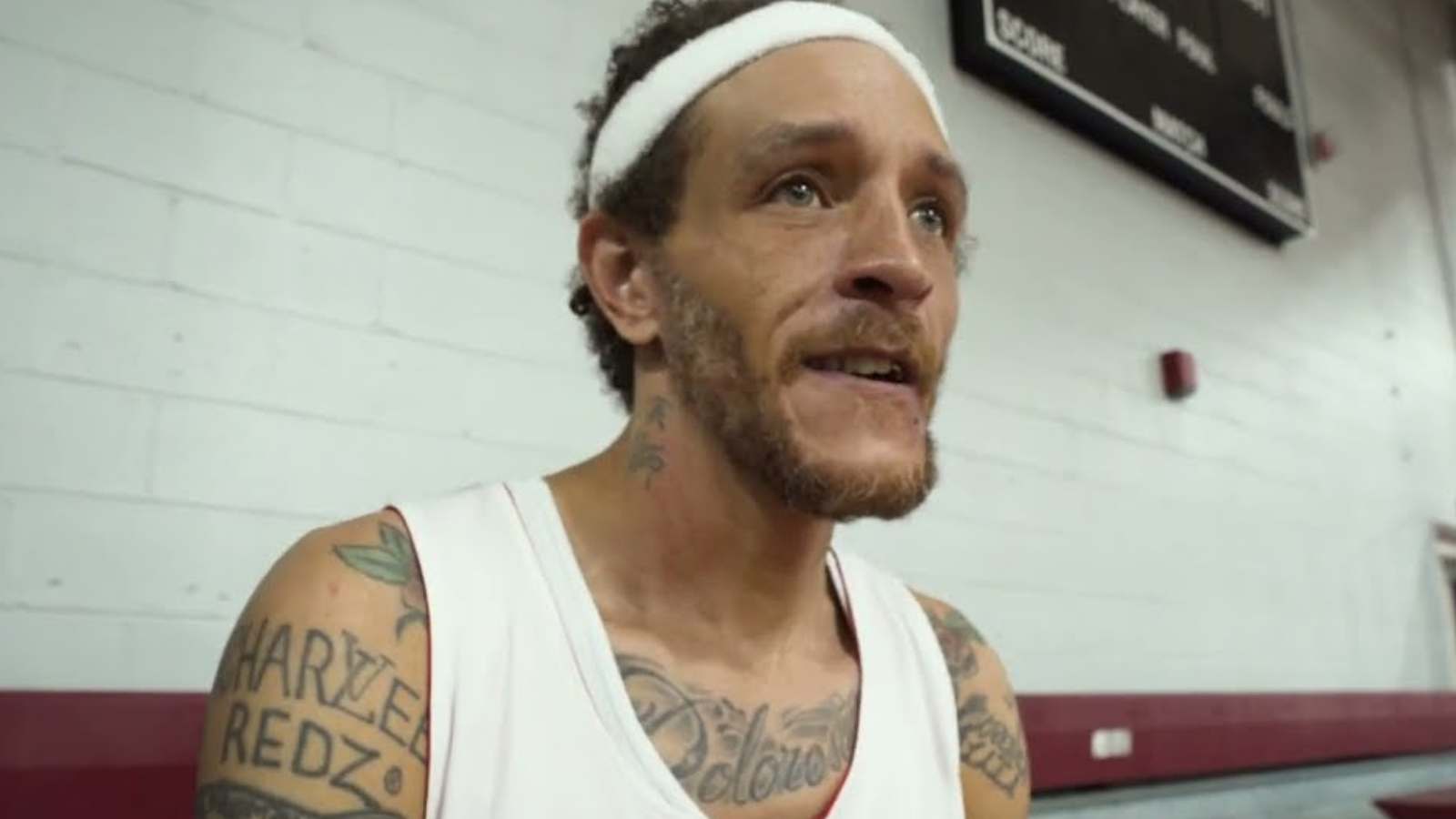 “I don’t want anything in return” Delonte West’s heart-warming interaction with young fan will make you cry