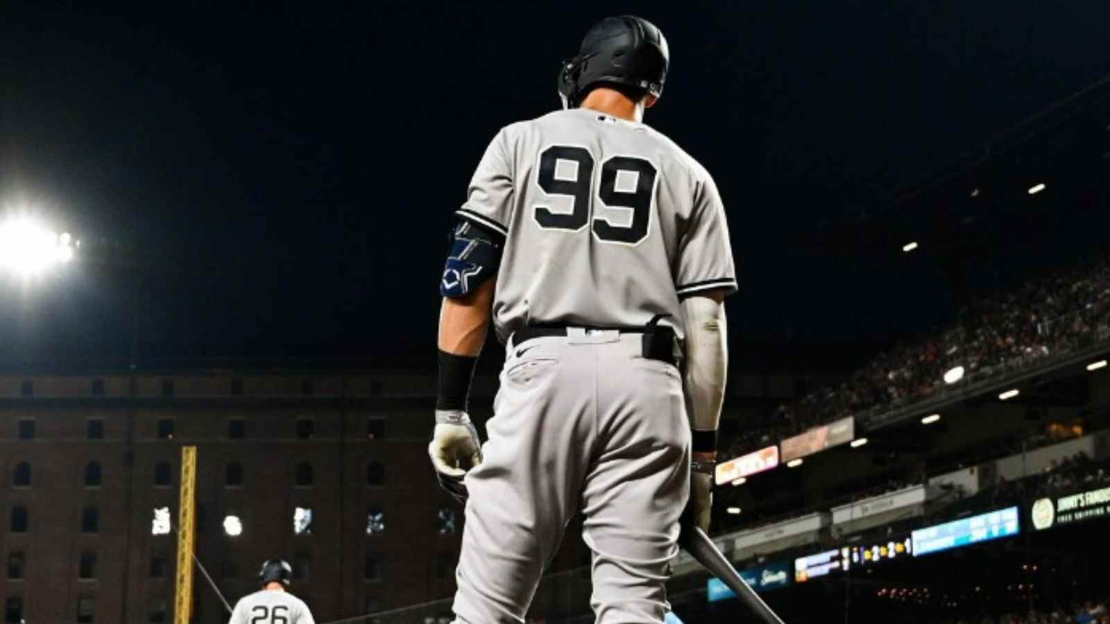 “He’s done it again, See ya!” Aaron Judge hits his 39th flaming home run, walk-off elegance