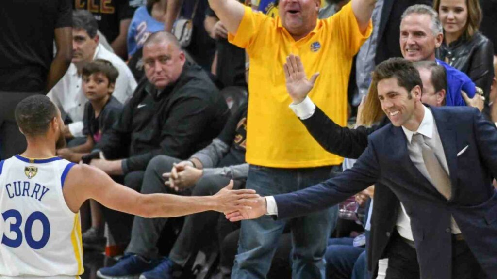 Bob Myers and Stephen Curry of Golden State Warriors