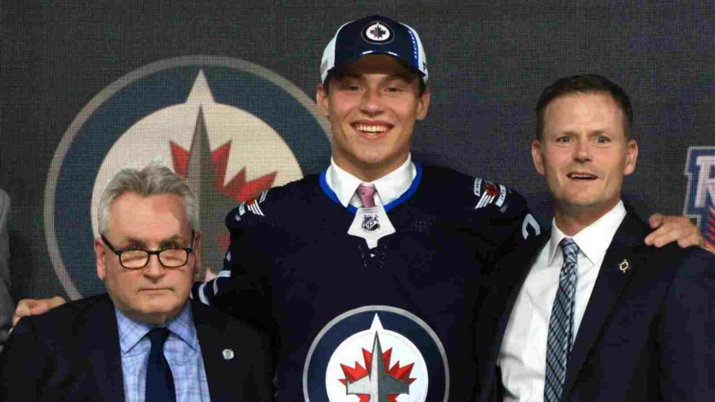 Rutger McGroarty impresses Winnipeg Jets with his maturity