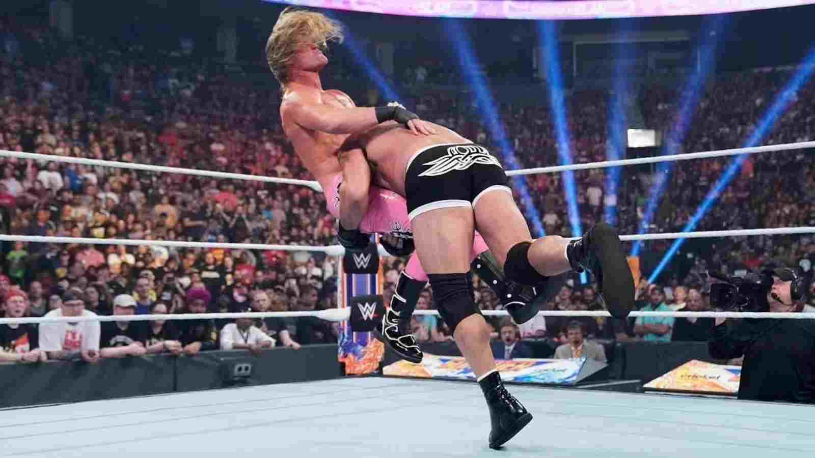 “Willing to bet he injured that mic” Dolph Ziggler TROLLS WWE legend Goldberg for his wrestling skills