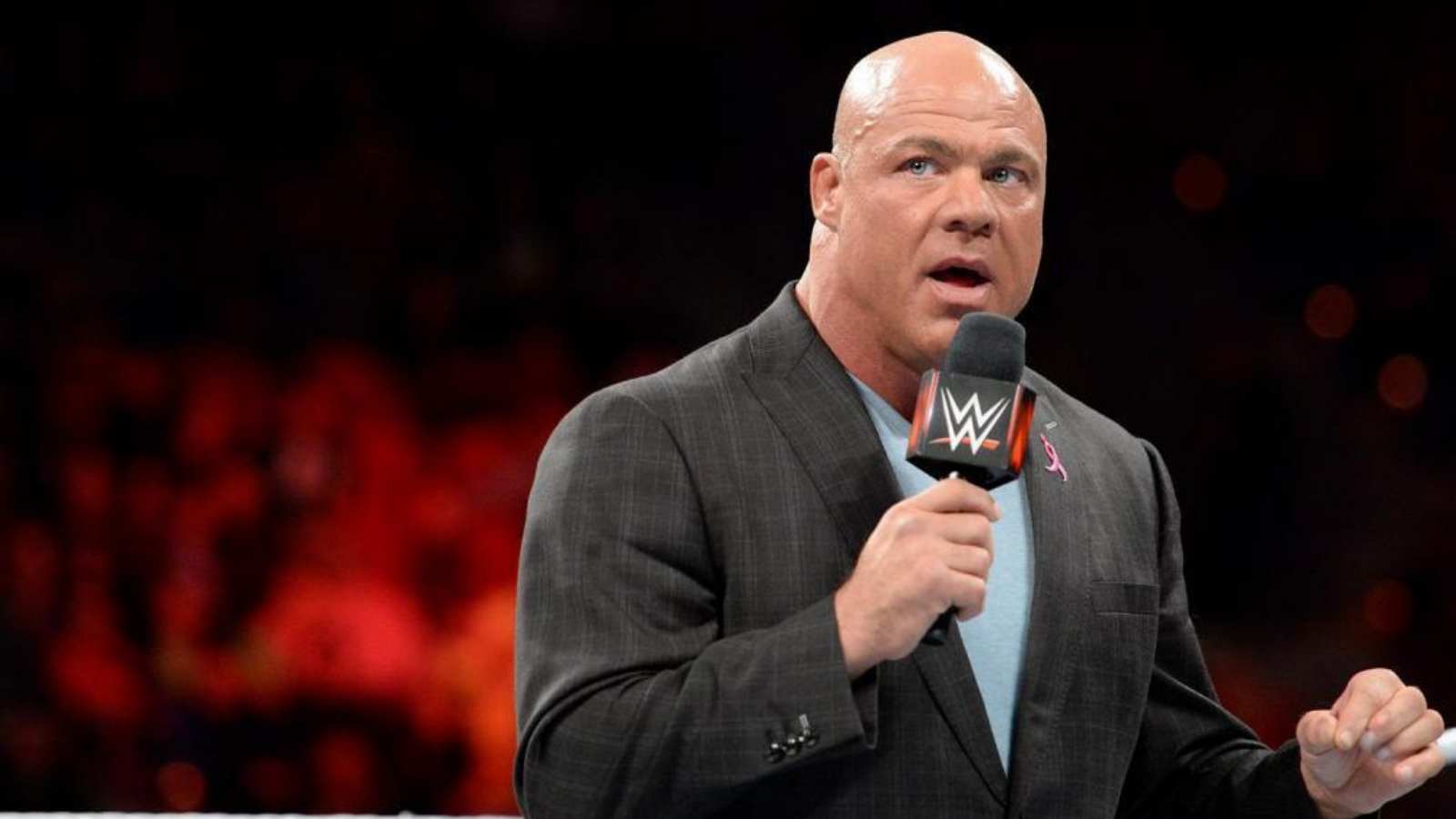 “It was WIERD” Kurt Angle remembers the embarrassing moment when he kissed Stephanie McMahon